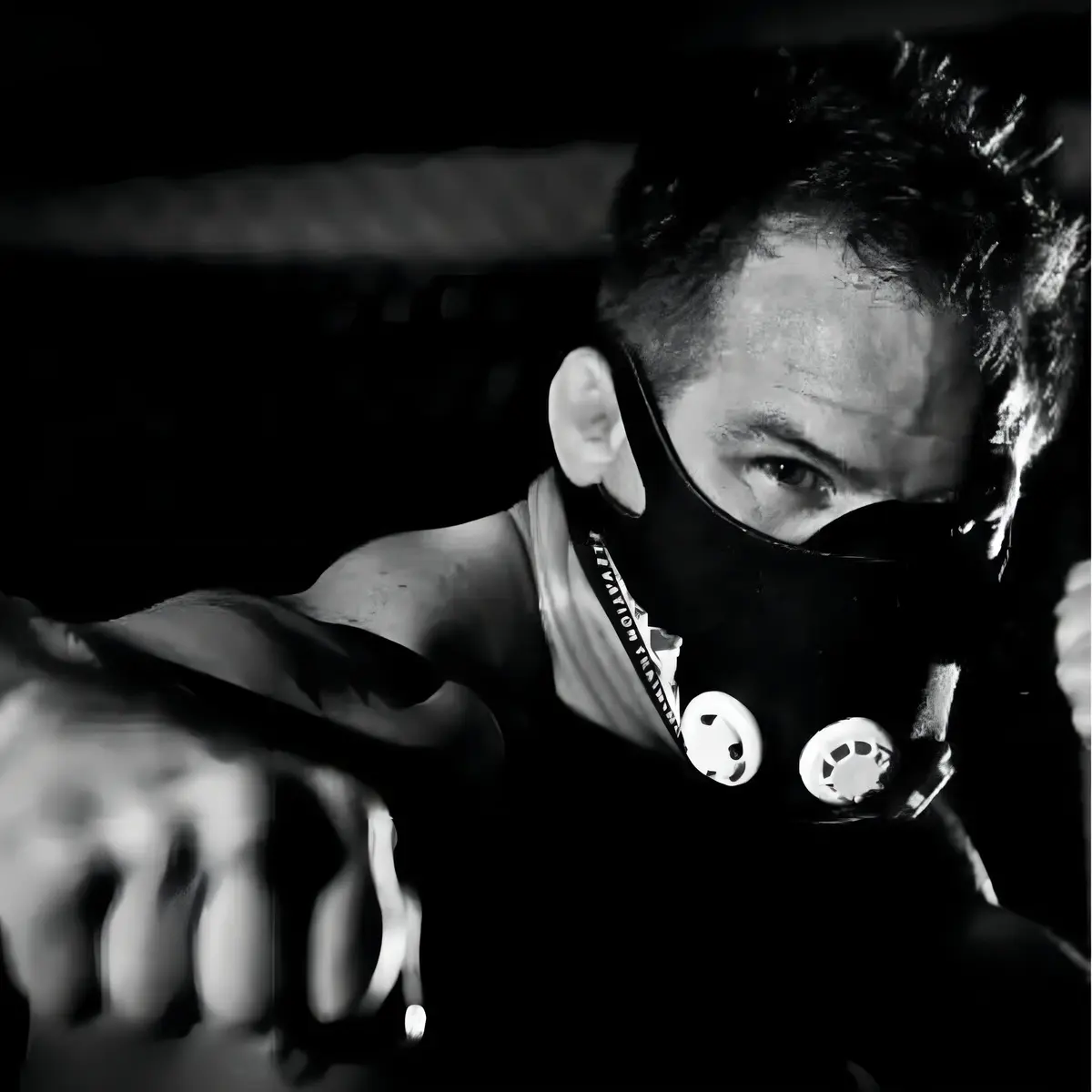 MASCARA DE ENTRENAMIENTO